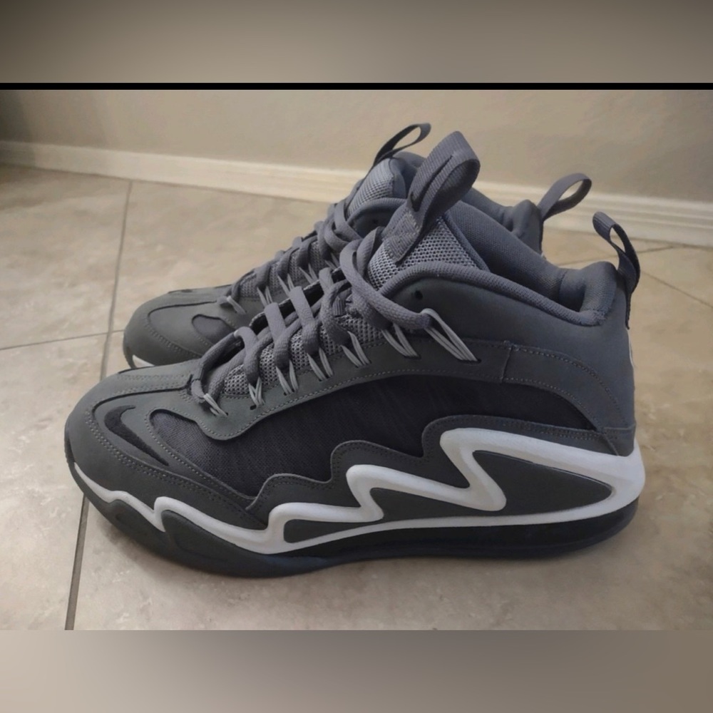 Nike Air Max 360 Diamond Ken Griffey Sneakers